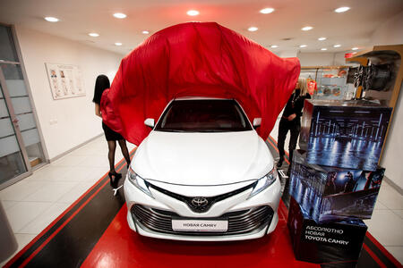Презентация новой Toyota Camry в Тойота Центре Пулково
